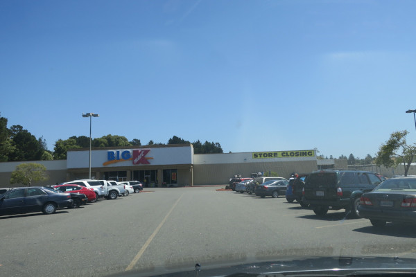 k mart store closing